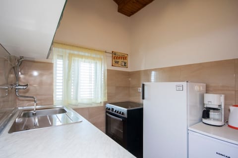 Apartments Frane - Unit 47366-61