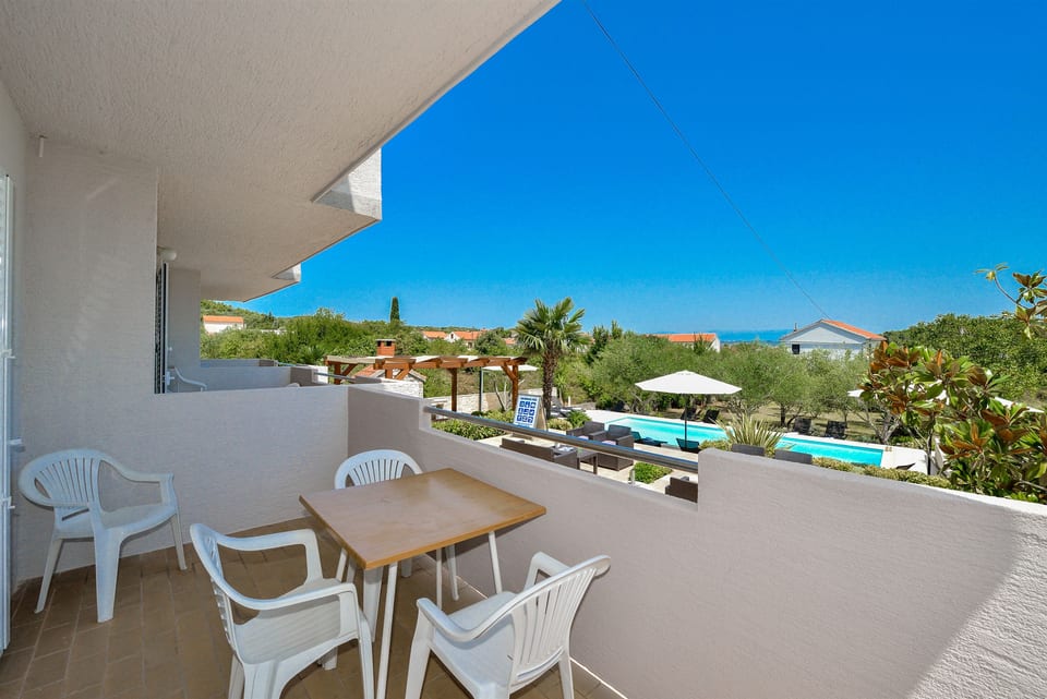 Apartments Villa Ana - Unit 47384-61 - Croatia