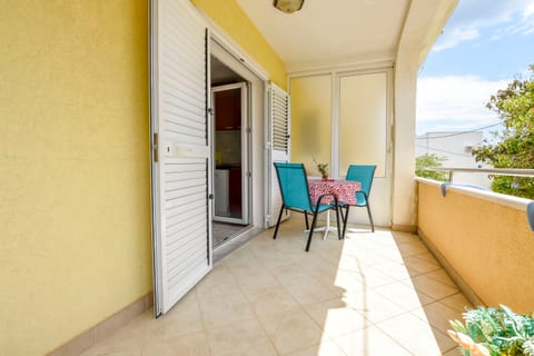 Apartments Kata - Unit 47445-61