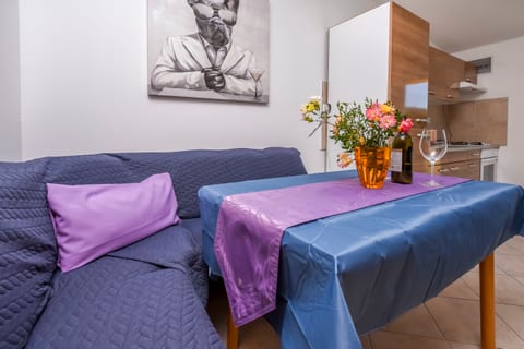 Apartments Kata - Unit 47447-61
