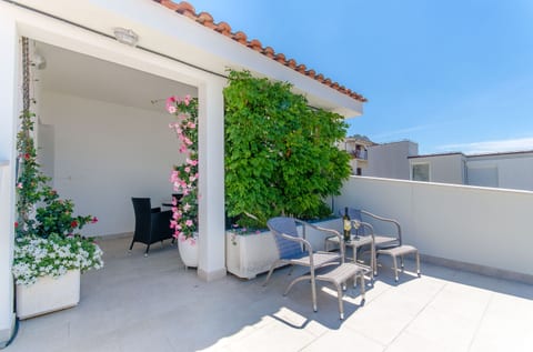 Apartment Sreta - Unit 47497-61