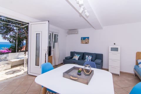 Apartments Lumini - Unit 47562-61