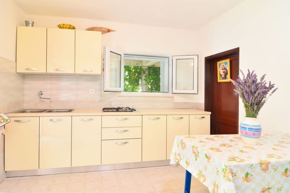 House Slavka - Unit 47568-61