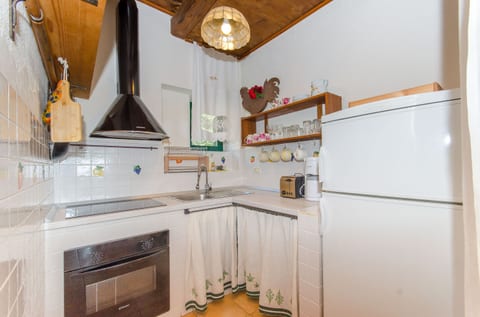 Apartments Peric - Unit 47641-61