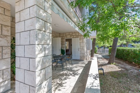 Apartments Dubravka - Unit 47658-61
