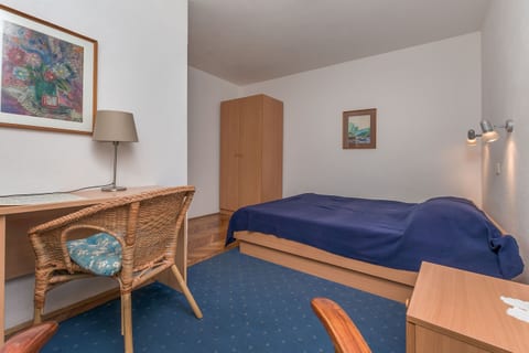 Apartments Dubravka - Unit 47660-61