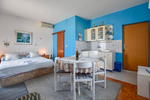 Apartment Desa - Unit 47744-61