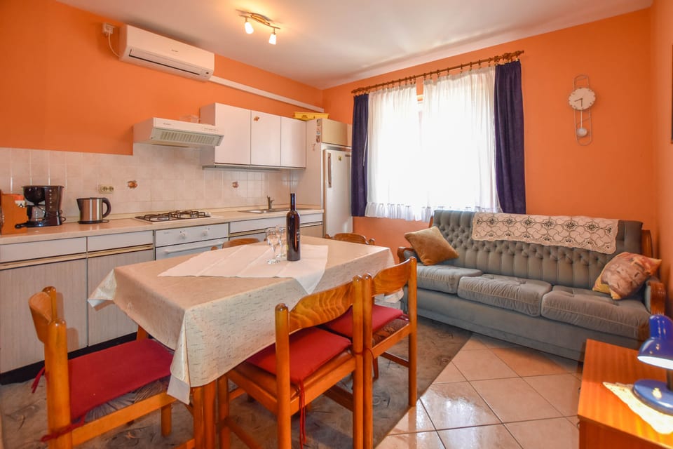 Apartment Desa - Unit 47745-61 - Croatia