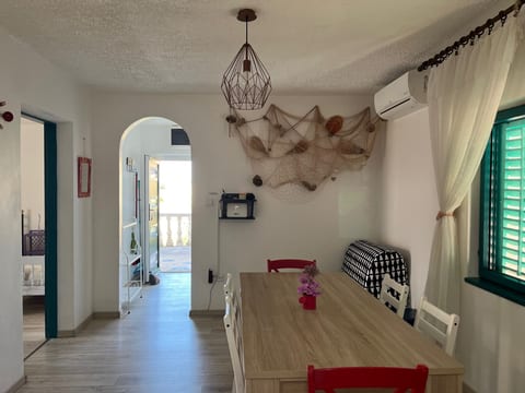 Apartments Nediljka - Unit 47865-61