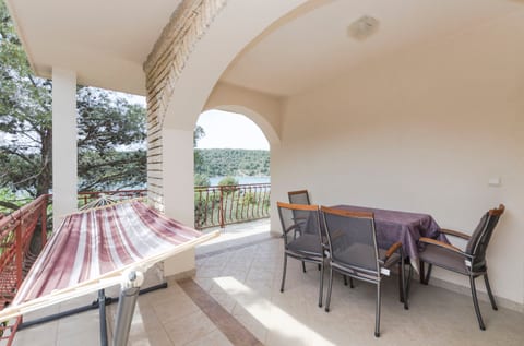 Apartments Davor - Unit 47892-61