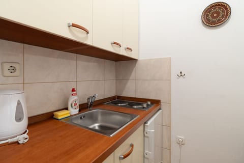 Apartments Ivo - Unit 47903-61