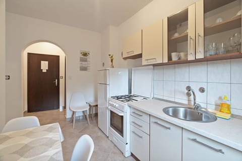 Apartments Ivo - Unit 47904-61