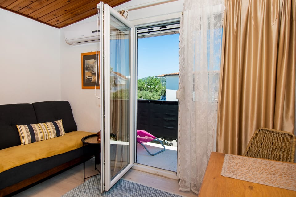Apartments Snježana - Unit 47912-61