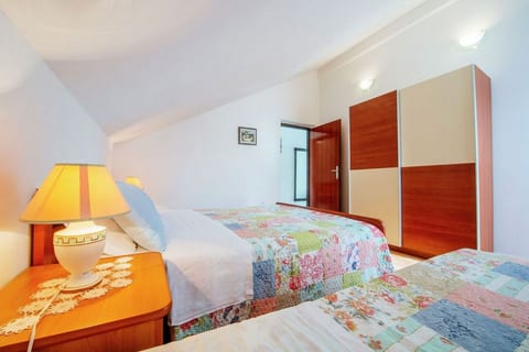 Apartment Nada - Unit 47931-61