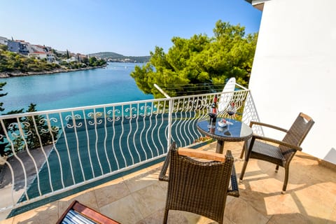 Apartments Krešimir - Unit 54486-61