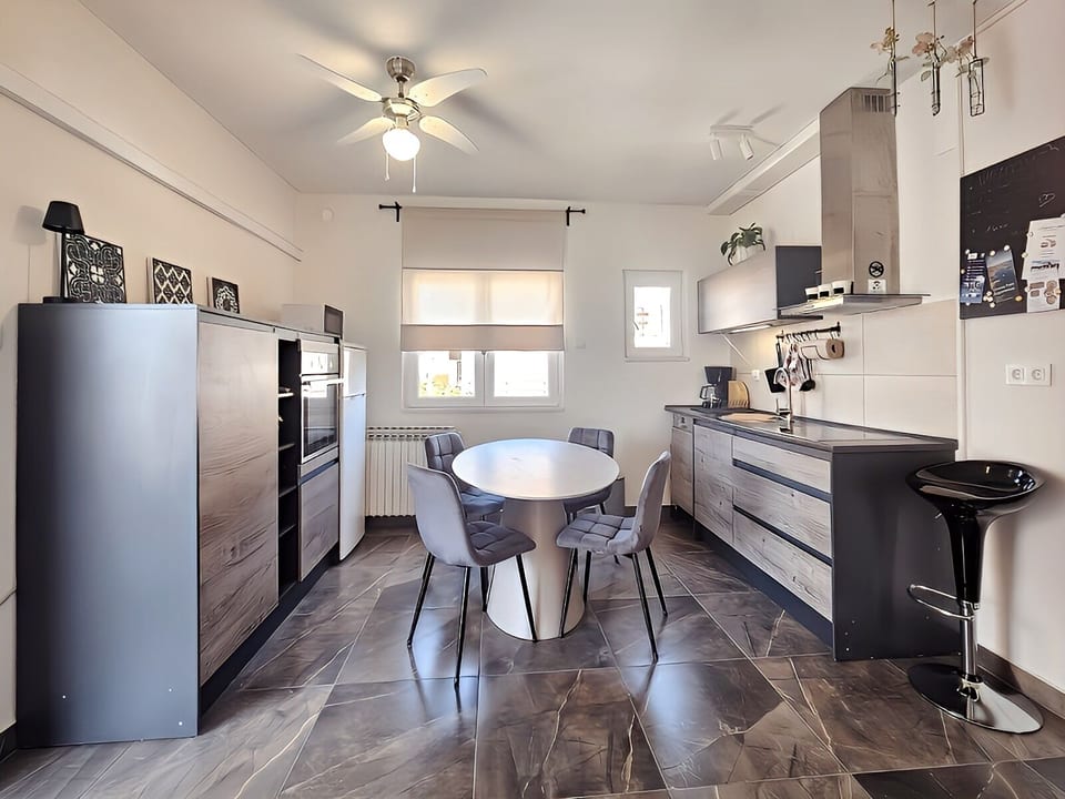 Apartments Marijana - Unit 47937-61