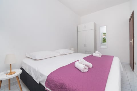 Apartments Ivica - Unit 47971-61