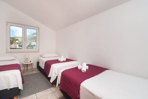 Apartments Ivica - Unit 47974-61
