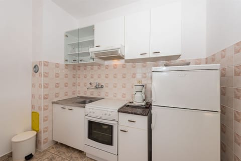 Apartments Danica - Unit 47980-61