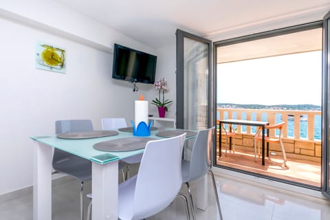 Apartments Hrgovic - Unit 48009-61
