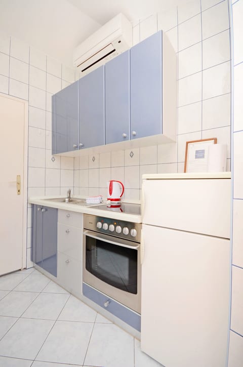 Apartments Hrgovic - Unit 48010-61