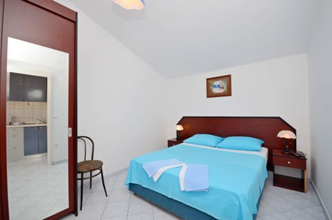 Apartments Hrgovic - Unit 48010-61