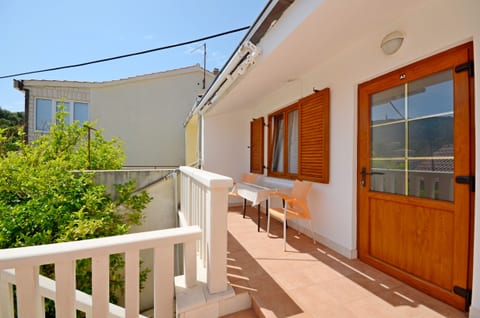Apartments Hrgovic - Unit 48010-61