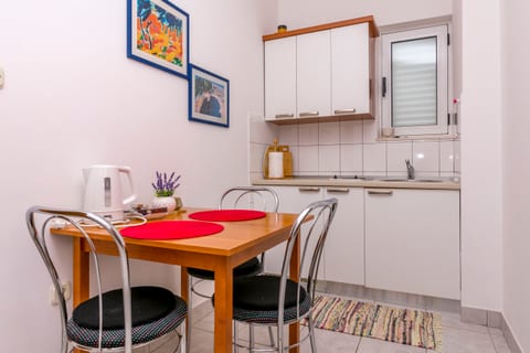 Apartments Berislav - Unit 48026-61