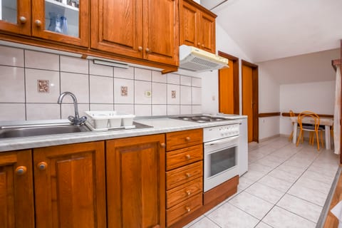 Apartments Zdravko - Unit 48040-61
