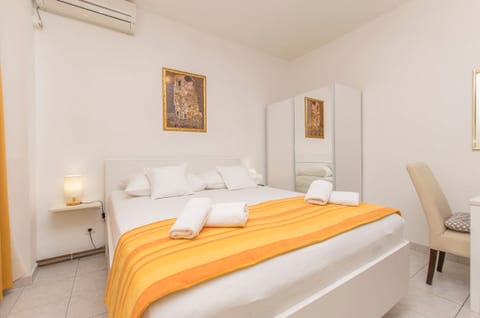 Apartments Blazica - Unit 48052-61