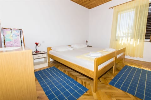 Apartment Tina - Unit 48061-61