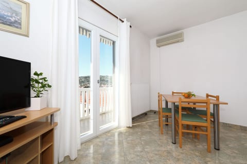 Apartments Snježana - Unit 48111-61