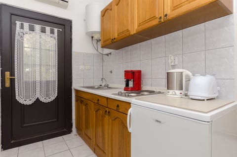 Apartments Ljubica - Unit 48126-61