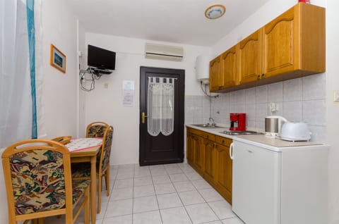 Apartments Ljubica - Unit 48126-61