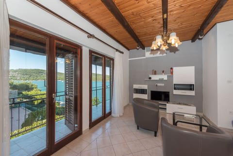 Apartment Lidija - Unit 48214-61