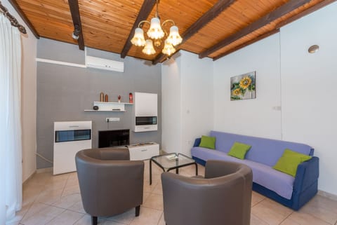 Apartment Lidija - Unit 48214-61