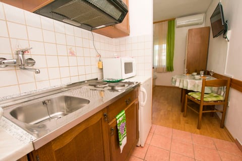 Apartments Verica - Unit 48281-61