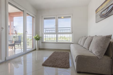 Apartments Lenija - Unit 48374-61