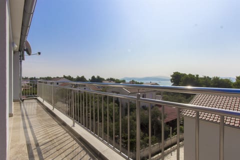 Apartments Lenija - Unit 48375-61