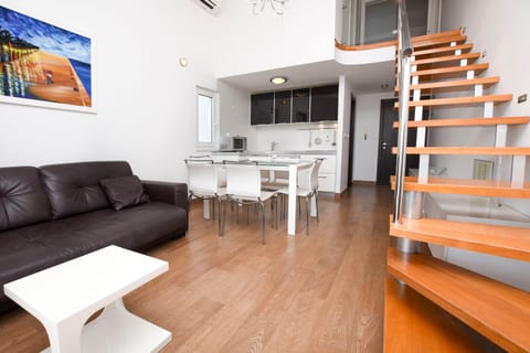 Apartment Marin - Unit 48429-61