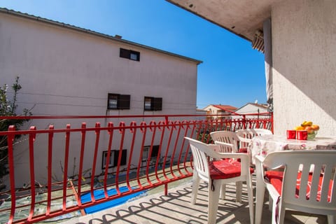 Apartments Ivan - Unit 48457-61