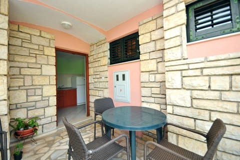 Apartments Marin - Unit 48551-61