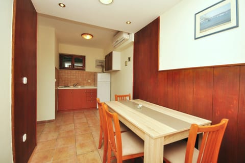 Apartments Marin - Unit 48552-61