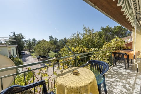 Apartments and Rooms Dragica - Unit 48561-61