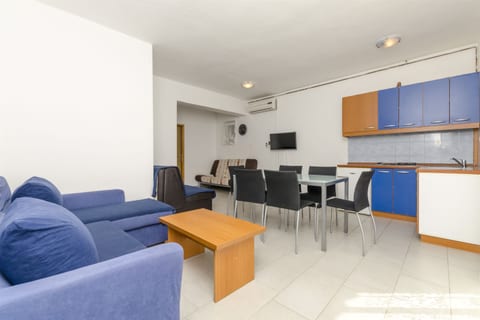 Apartments Vinko - Unit 48580-61