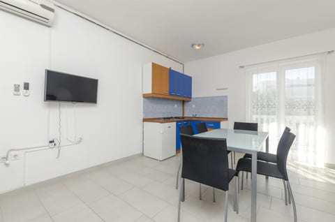 Apartments Vinko - Unit 48580-61