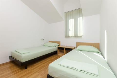 Apartments Vinko - Unit 48582-61