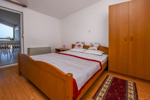 Apartments Periša - Unit 48628-61