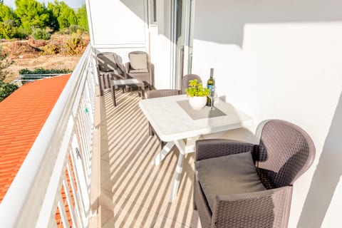 Apartments Periša - Unit 211847-16