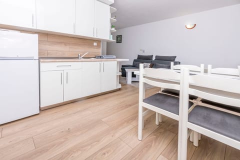 Apartments Periša - Unit 211848-16